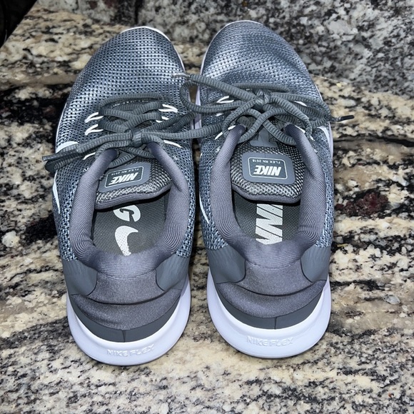 COPY - Nike Flex RN 2018, size 8.5 - Picture 3 of 5